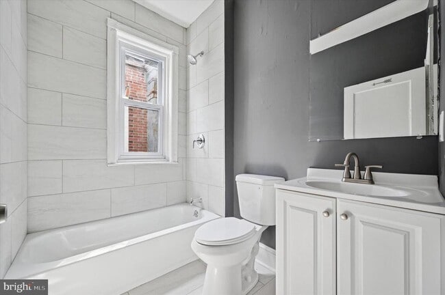 Building Photo - 1618 S 56th St