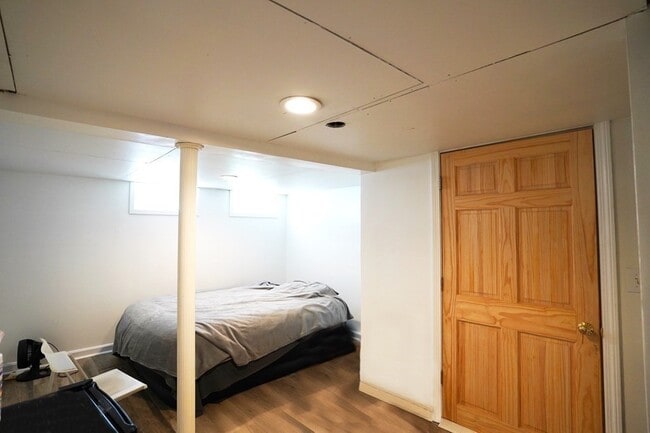 Building Photo - 43 Alpine Pl