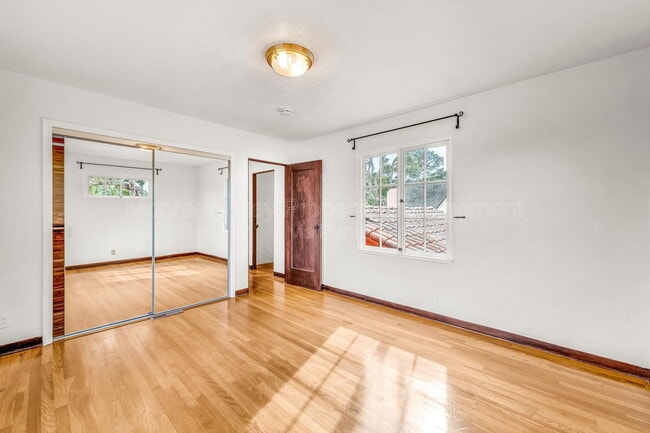 Building Photo - 940 14th St