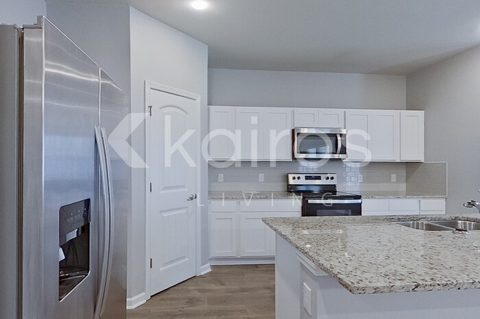 Building Photo - 115 ORTHELLO COURT