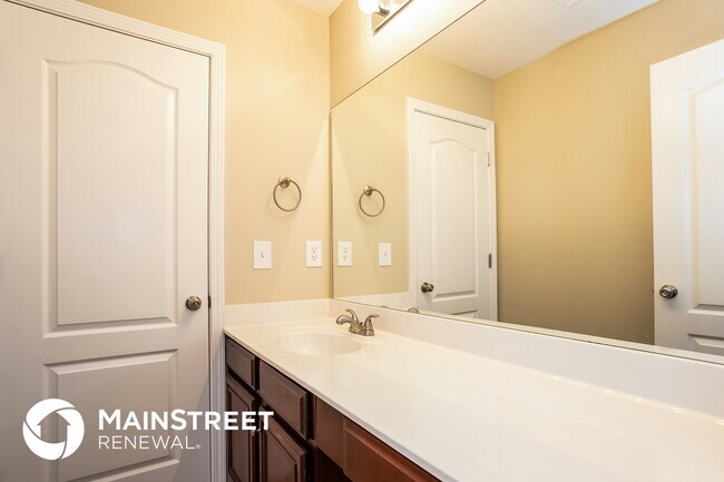 Building Photo - 2729 Palmview Ct SW