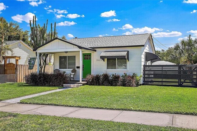 Primary Photo - 3625 15th St N