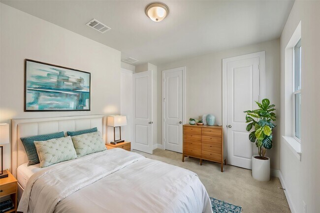 Building Photo - 764 Lake Lacosta Dr