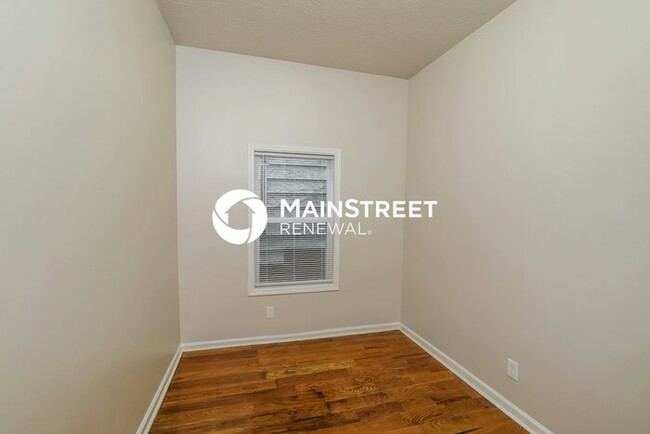 Building Photo - 1464 S 9th St