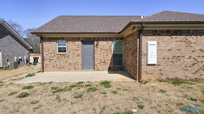 Building Photo - 16787 Newby Chapel Rd