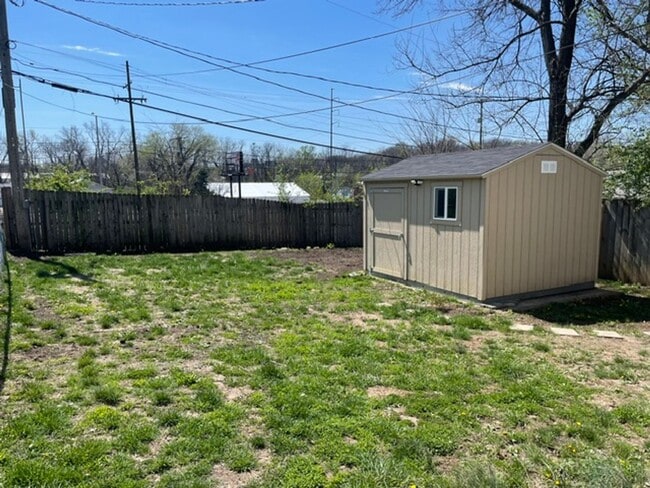 Building Photo - 2bd/1ba Home in South KC!!