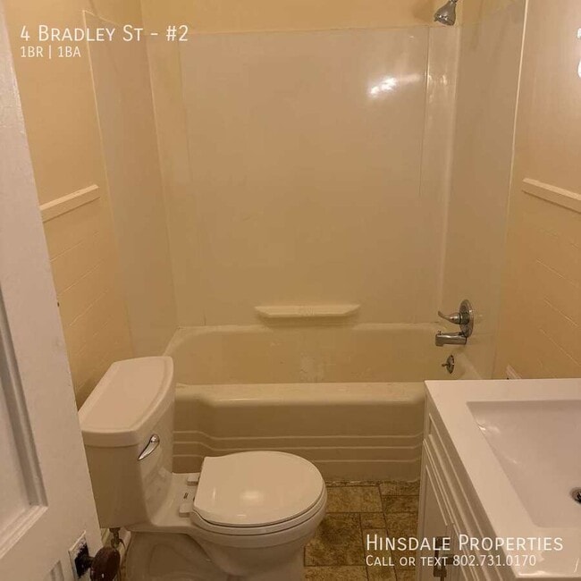 Building Photo - 4 Bradley St