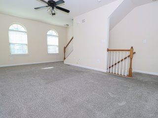 Building Photo - 7721 Duncannon Ln