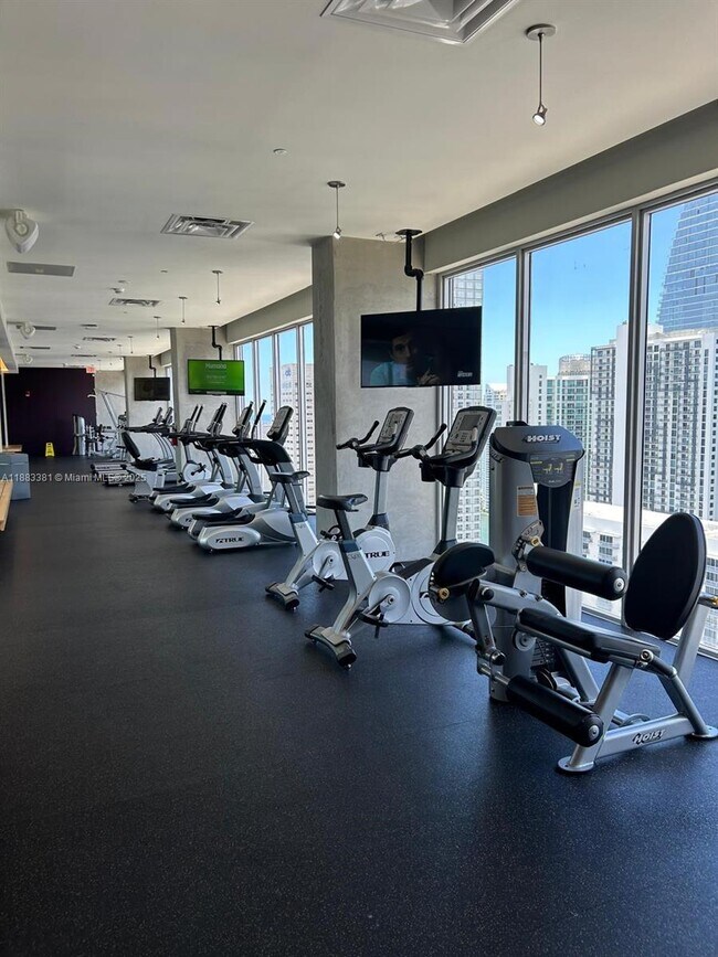 Building Photo - 151 SE 1st St