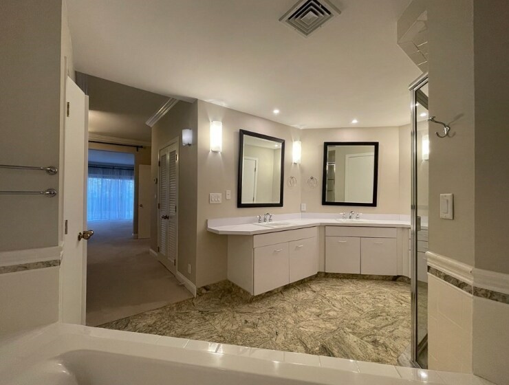 Building Photo - 69 Algonquin Rd