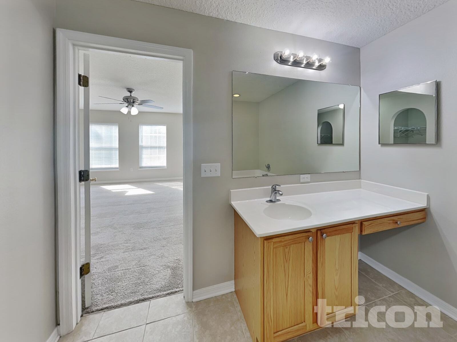 Building Photo - 76589 Longleaf Loop