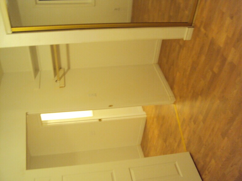 Building Photo - 23801 NE Treehill Dr