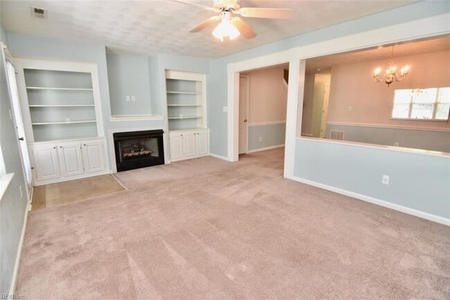 Building Photo - 145 Horse Run Dr