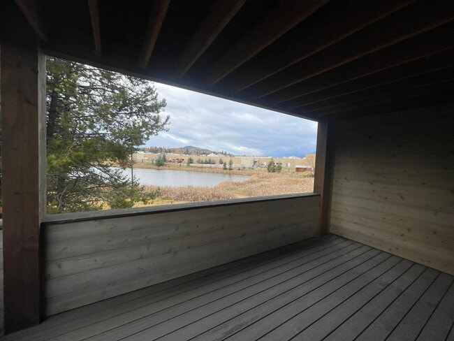 Building Photo - Whitefish Landing Town House