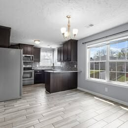 Building Photo - 1391 Freedom Dr