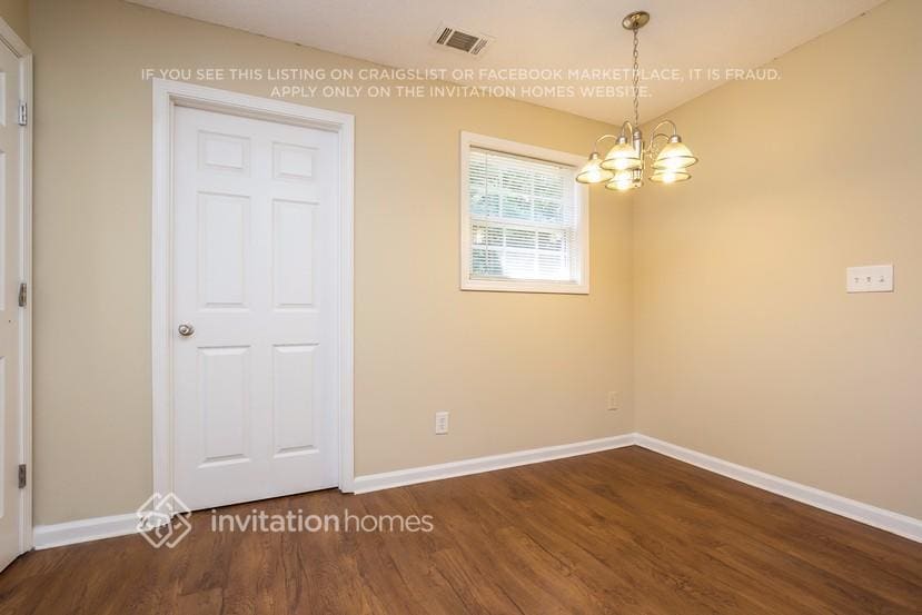 Building Photo - 317 Dreamland Ct