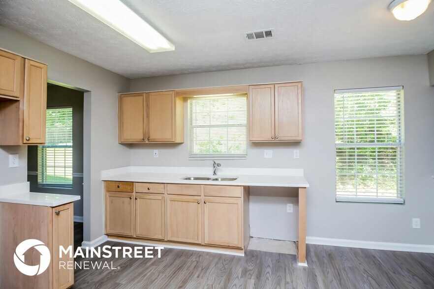 Building Photo - 851 Plumbridge Ct