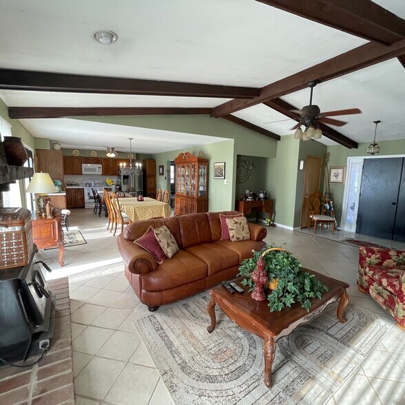 Living room, dining- open concept home - 18668 Olive Street Rd