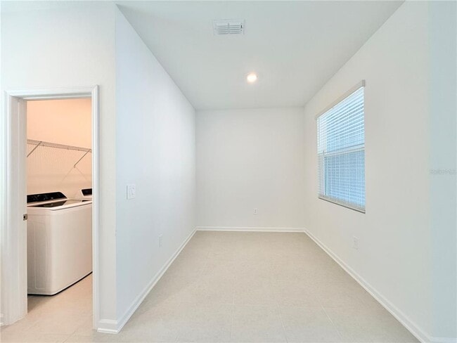 Building Photo - 6089 Meditation Dr