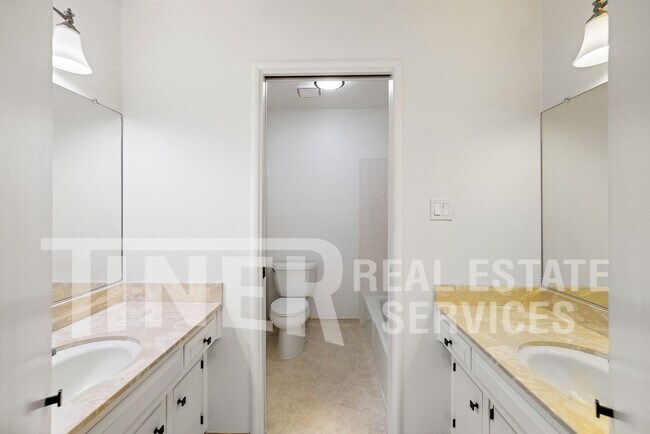 Building Photo - 6406 Winding Way