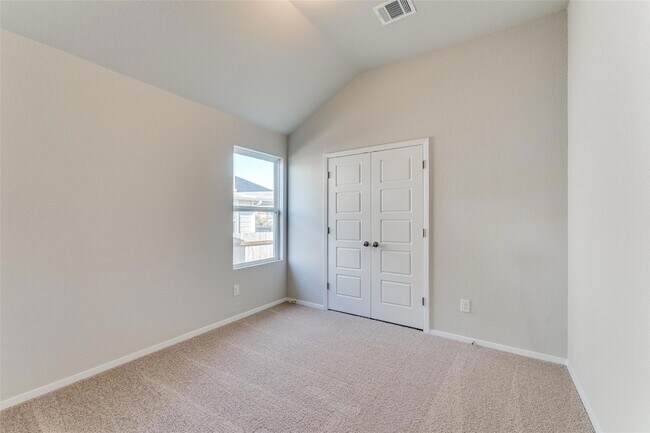 Building Photo - 147 Shugart St