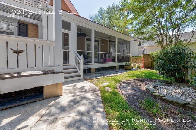 Building Photo - 1031 Barfield St