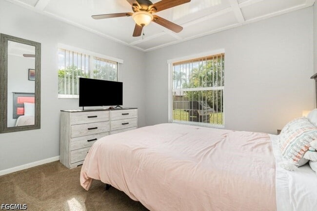 Building Photo - 922 SE 25th Ln