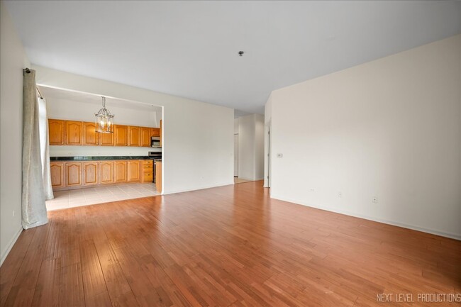Building Photo - 187 Hunt Club Dr