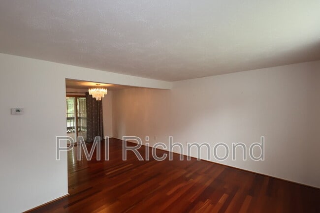 Building Photo - 15808 Tinsberry Pl