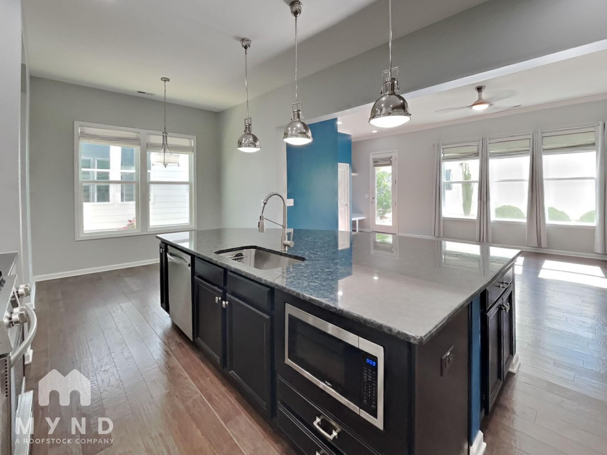 Building Photo - 1653 Pasture Hills Dr