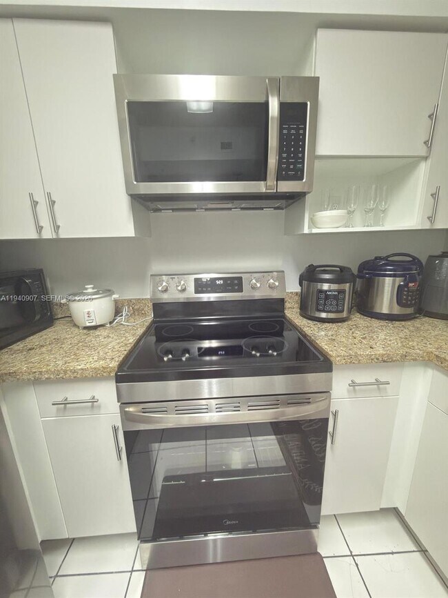 Building Photo - 5099 NW 7th St