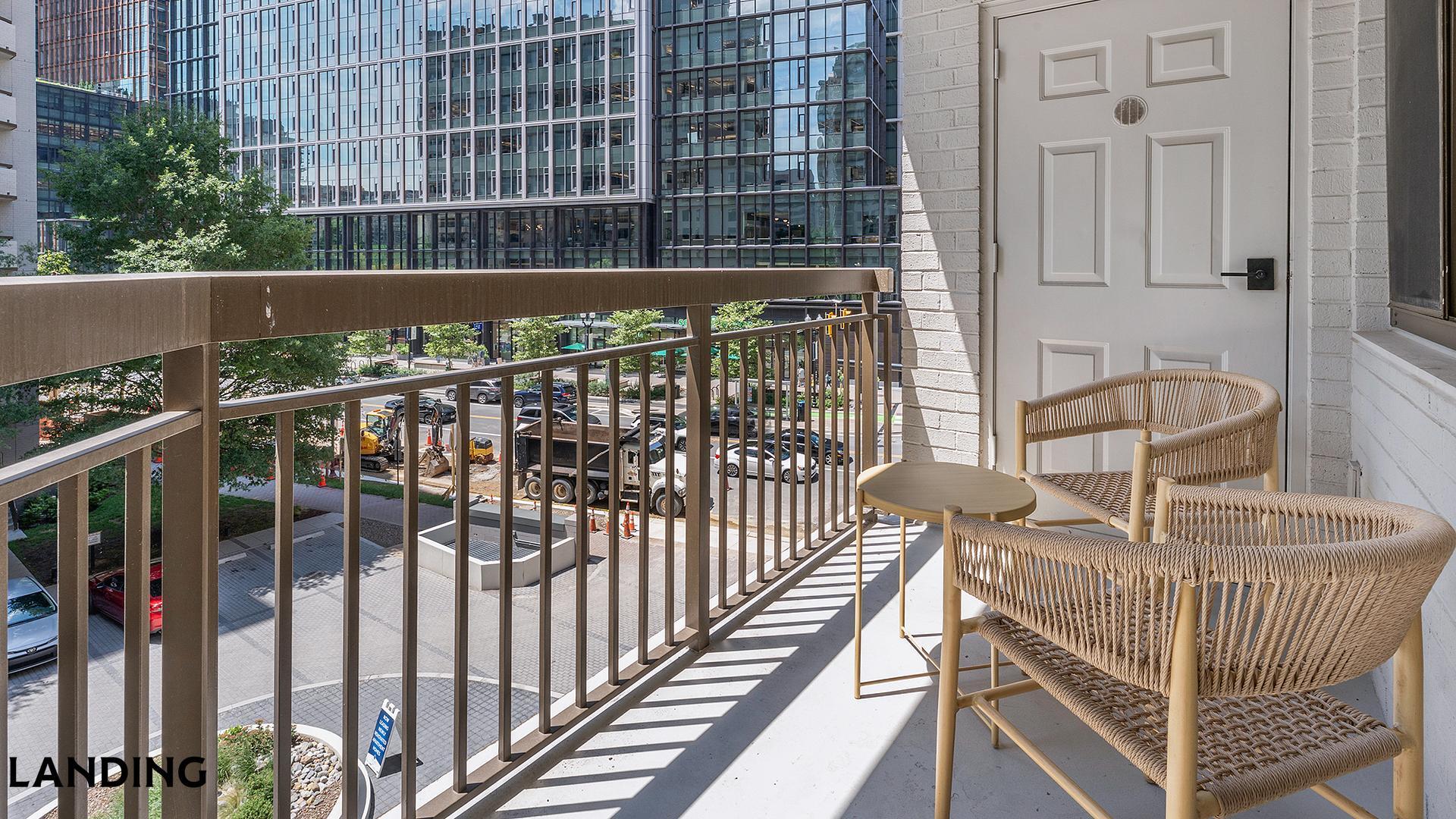 Building Photo - 1221 S Eads St