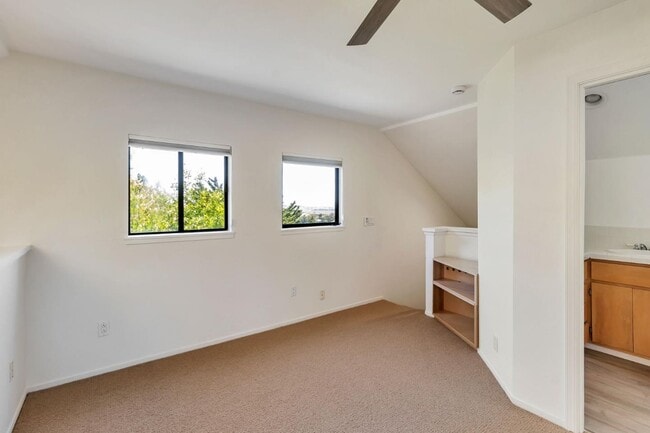 Building Photo - 21 San Benito Rd