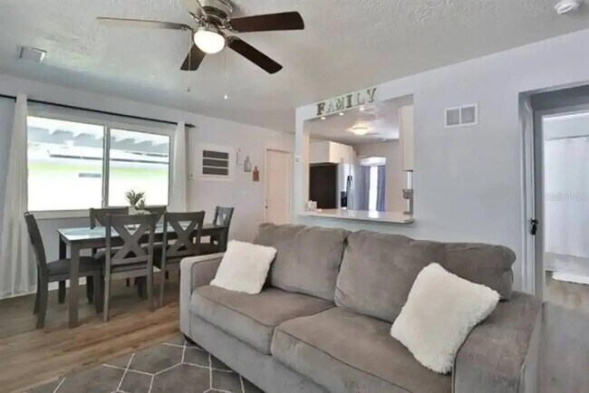 Building Photo - 3113 McIntosh Rd