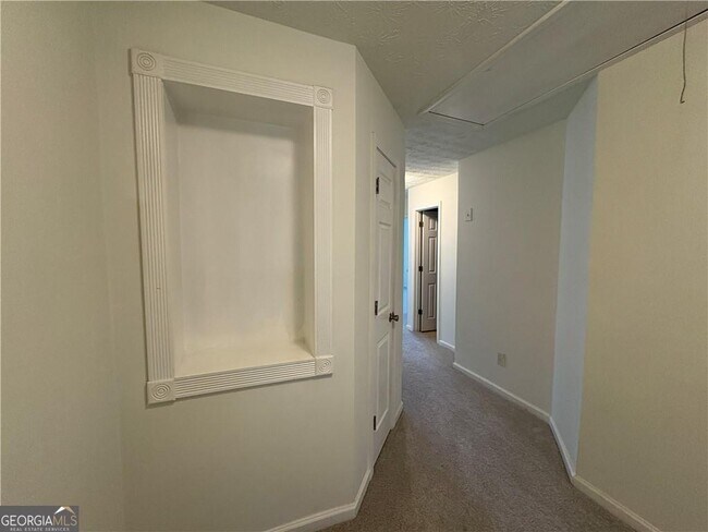 Building Photo - 2485 Emma Way NW