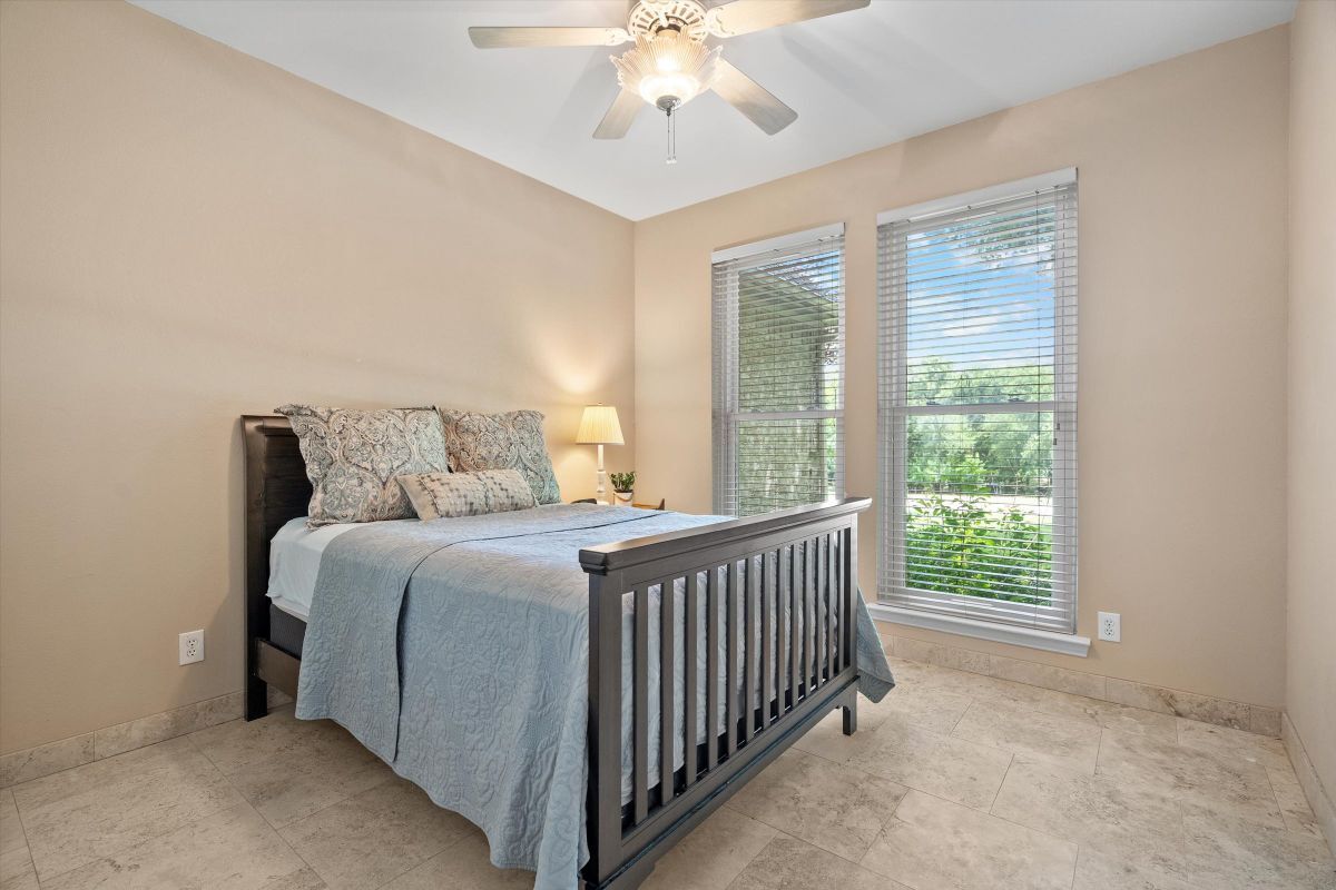 Building Photo - 3933 Bordeaux Cir