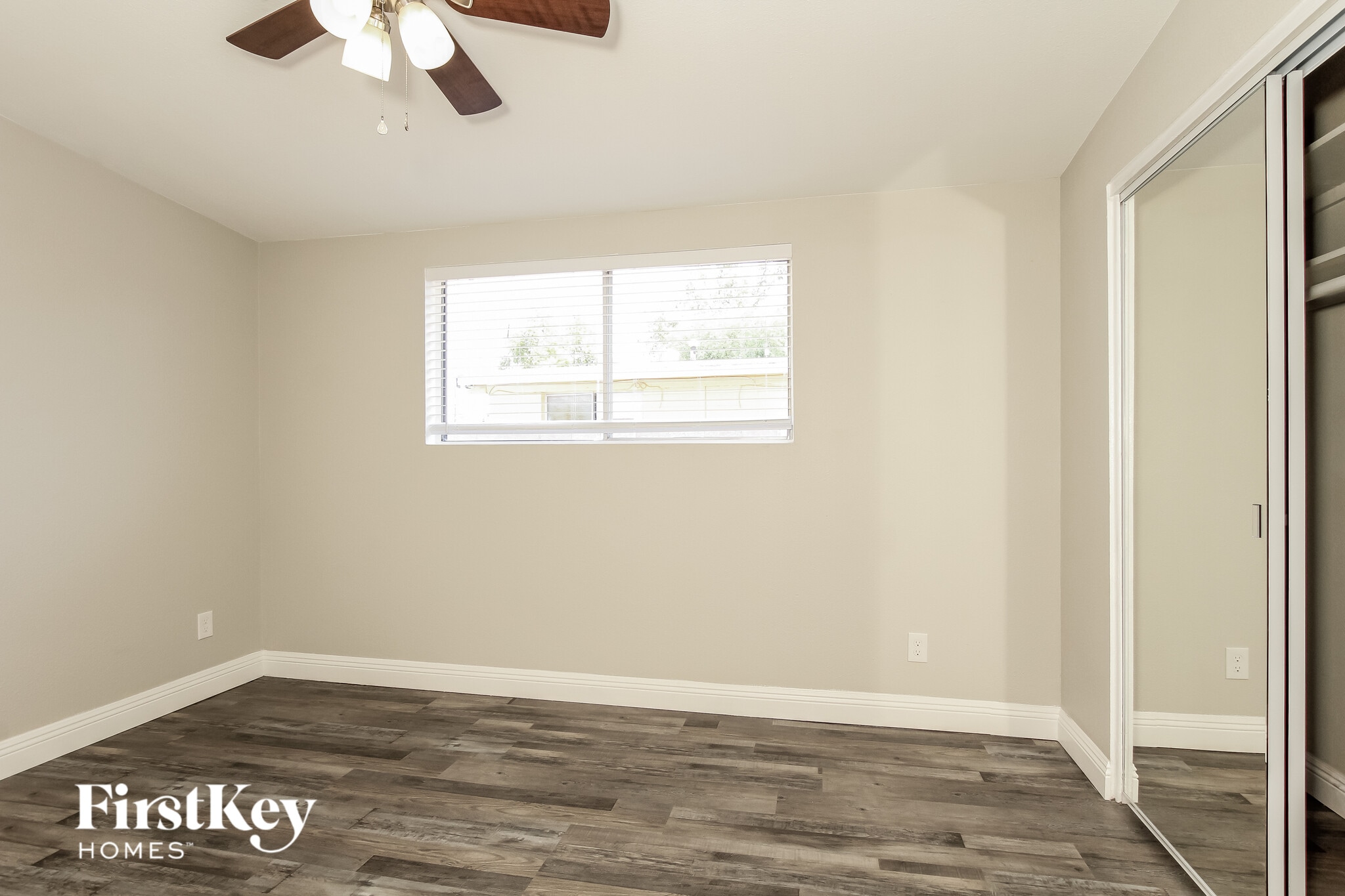 Building Photo - 3718 W Townley Ave