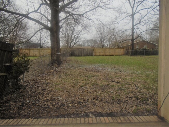 Building Photo - 418 Hargrove St