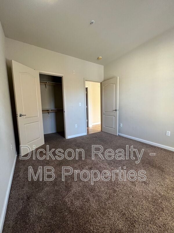 Building Photo - 17000 Wedge Pkwy