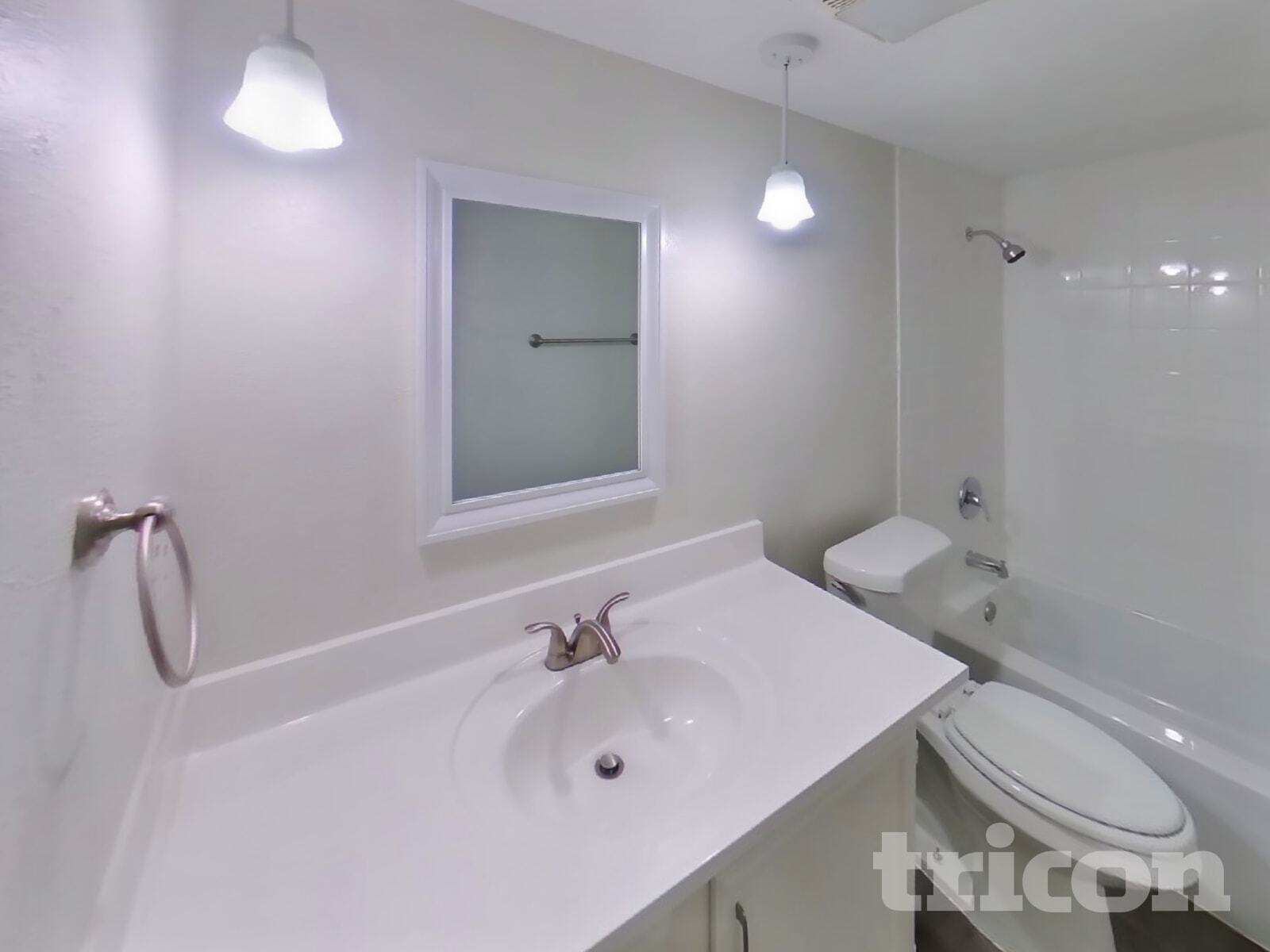 Building Photo - 2106 Newbury Dr