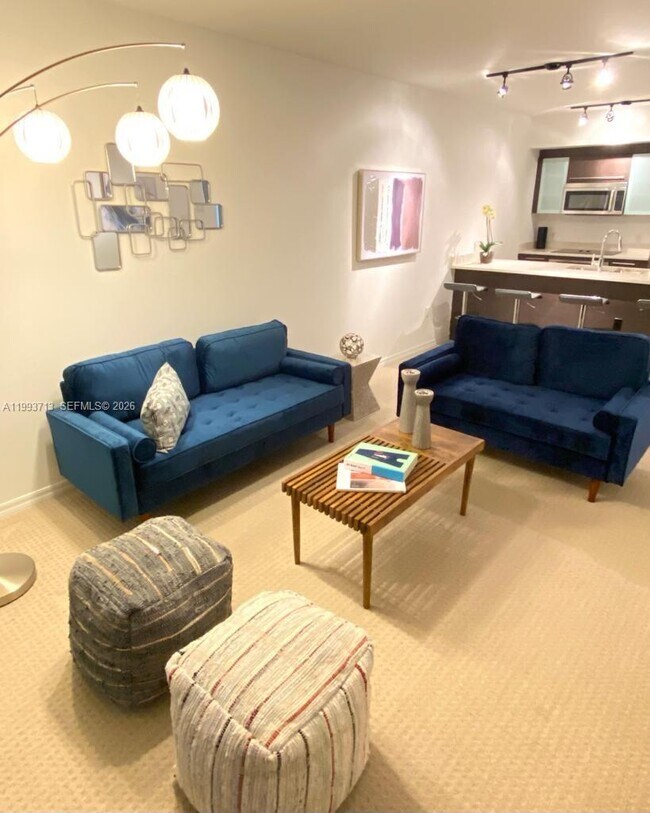 Building Photo - 500 Brickell Ave