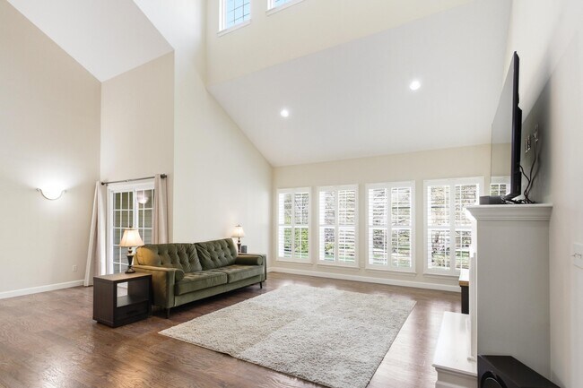 Building Photo - 2409 Boulder Springs Dr