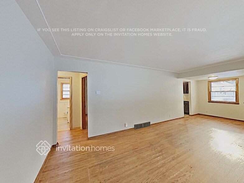 Building Photo - 8221 Bloomington Ave S