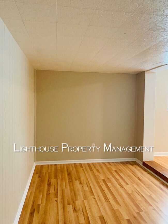 Building Photo - Beautifully Remodeled 3-Bedroom Home in Desirable Arlington!