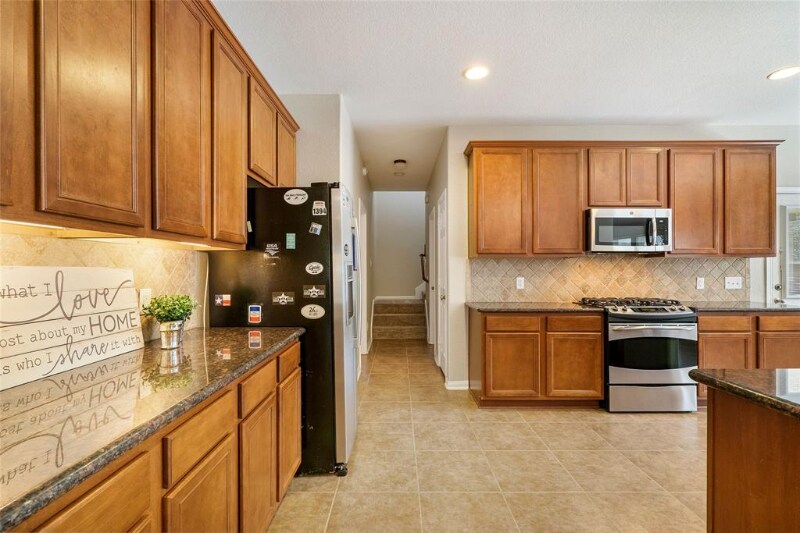 Building Photo - 139 N Hawkhurst Cir