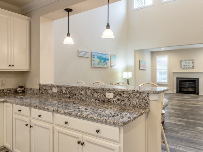 Building Photo - Spacious Furnished 4BR Townhome with First-Floor Owner’s Suite Near Rehoboth Beach - Sawgrass