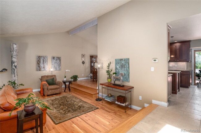 Building Photo - Wonderful 4-bedroom home in Greenwood South