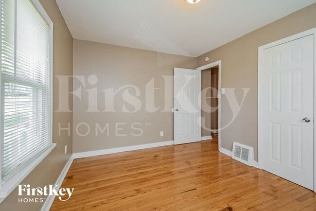 Building Photo - 46 Grether Ave
