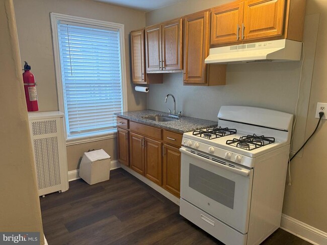 Primary Photo - 1223 N 29th St