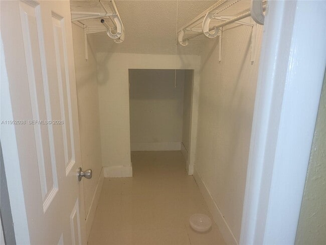 Building Photo - 2221 NW 55th Terrace